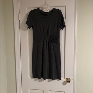 Elegant Gray Sweater Sleeve Dress